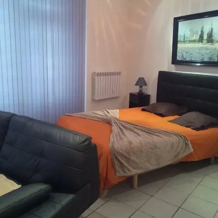 La Miellerie Apartment *
